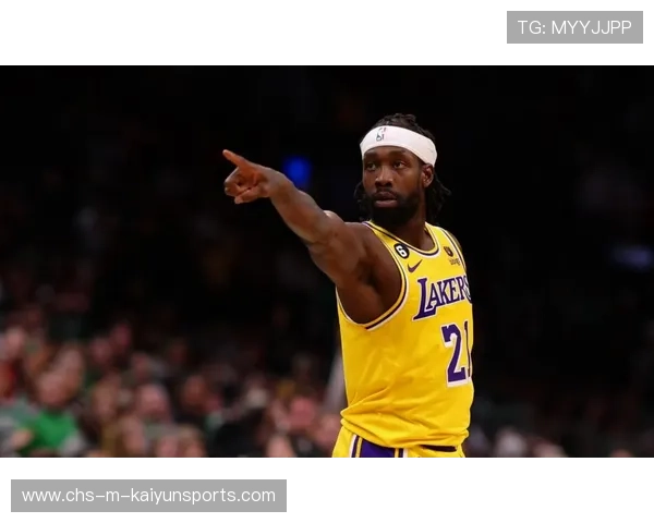 湖人球迷绝望到沉默